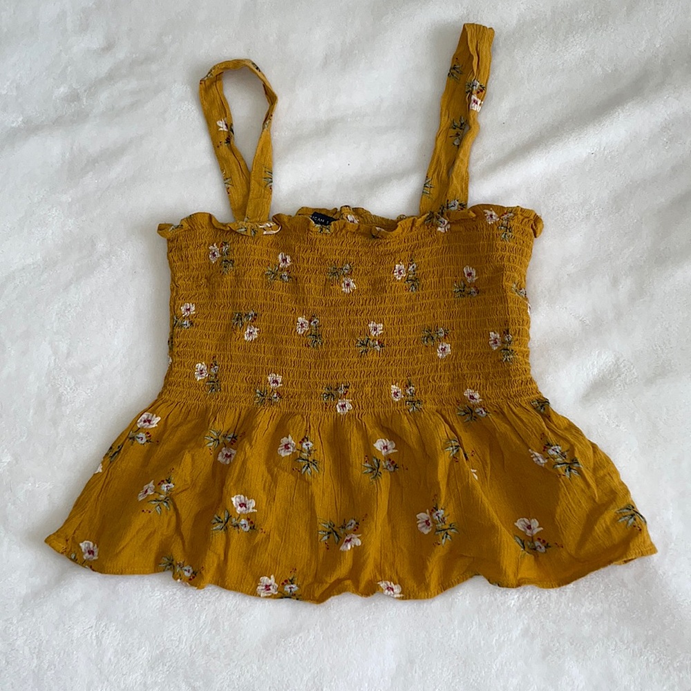 AMERICAN EAGLE floral tank top !!